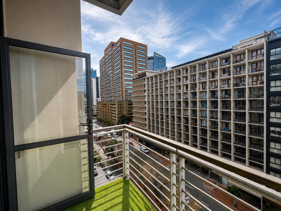 2 Bedroom Property for Sale in Cape Town City Centre Western Cape